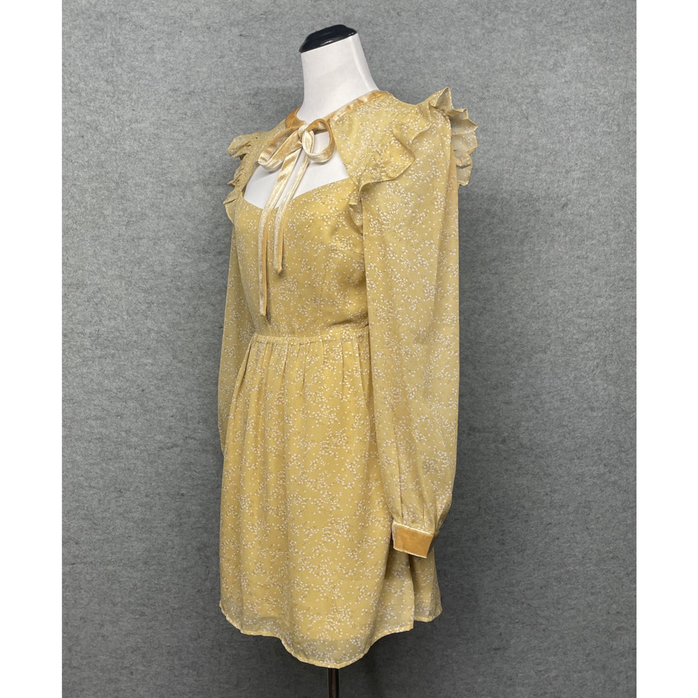 Lulus Yellow Floral Cutout Mini Dress Sz M Velvet Trim Long Slv Whimsy Romantic - Picture 4 of 13